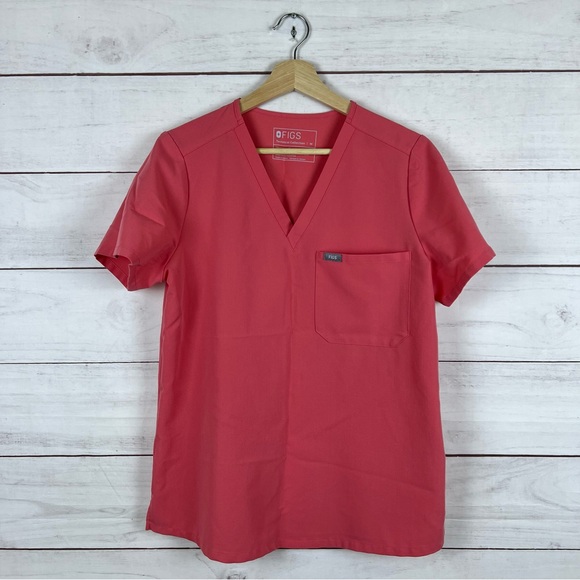 Figs Tops - FIGS Catarina One Pocket Scrub Top Medium